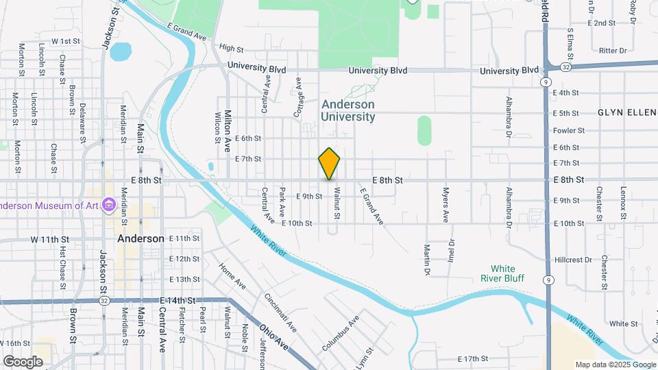 1019 E 8th St Map and Location Details