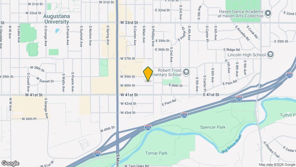 100 W 40th St Map and Location Details