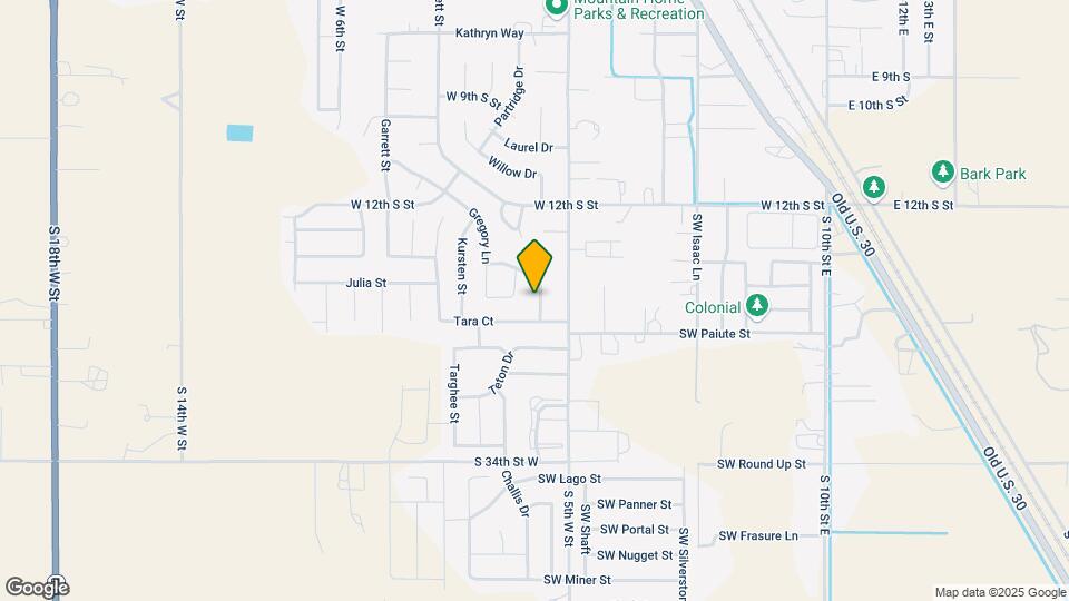 725 Gregory Ln Map and Location Details