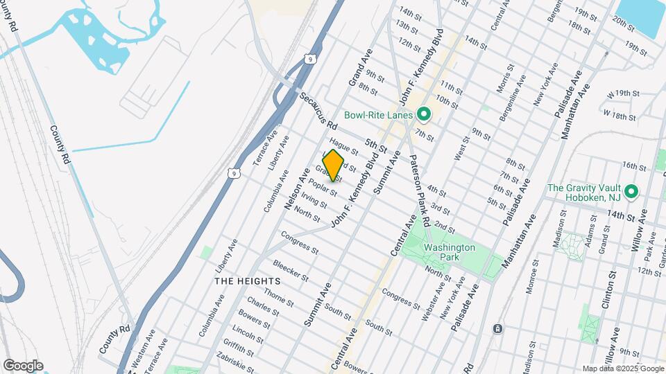 106 Poplar St Map and Location Details