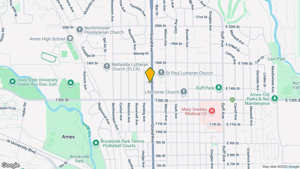 1411 Grand Ave Map and Location Details