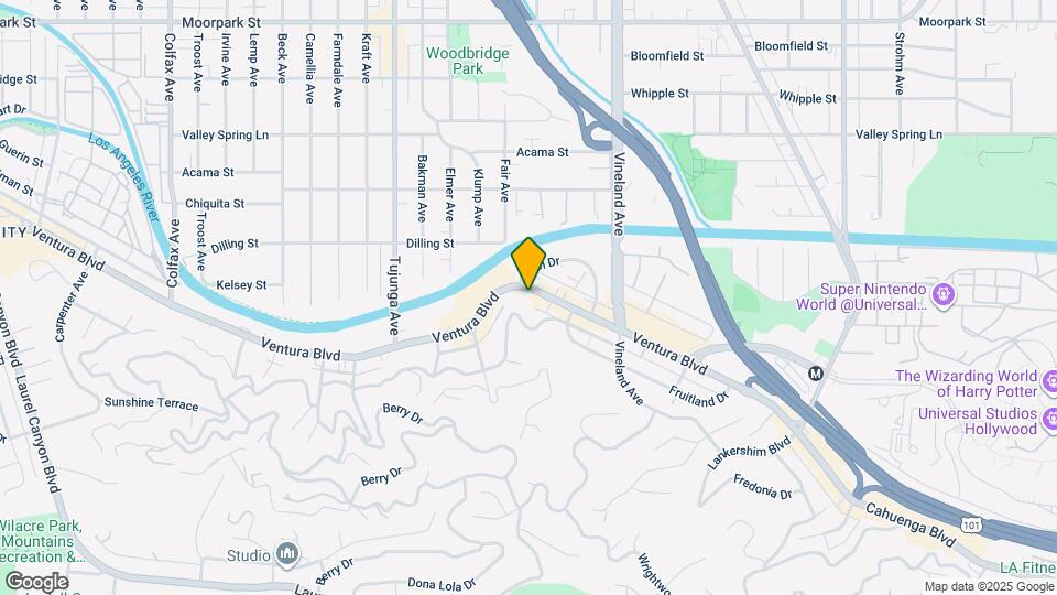 11154 Ventura Blvd Map and Location Details