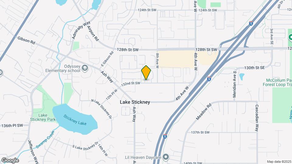 Raintree Village Apartments and Nearby Everett Apartments For Rent Everett, WA