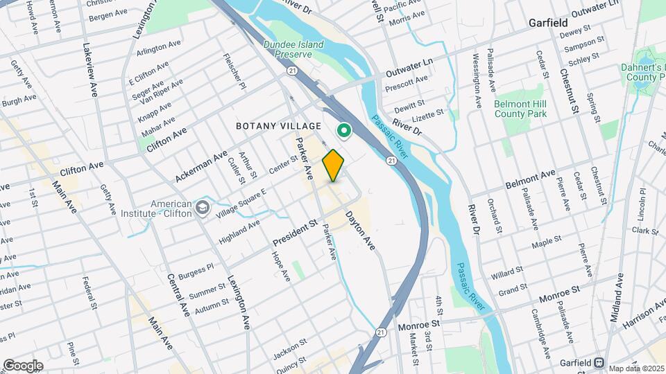 208 Dayton Ave Map and Location Details