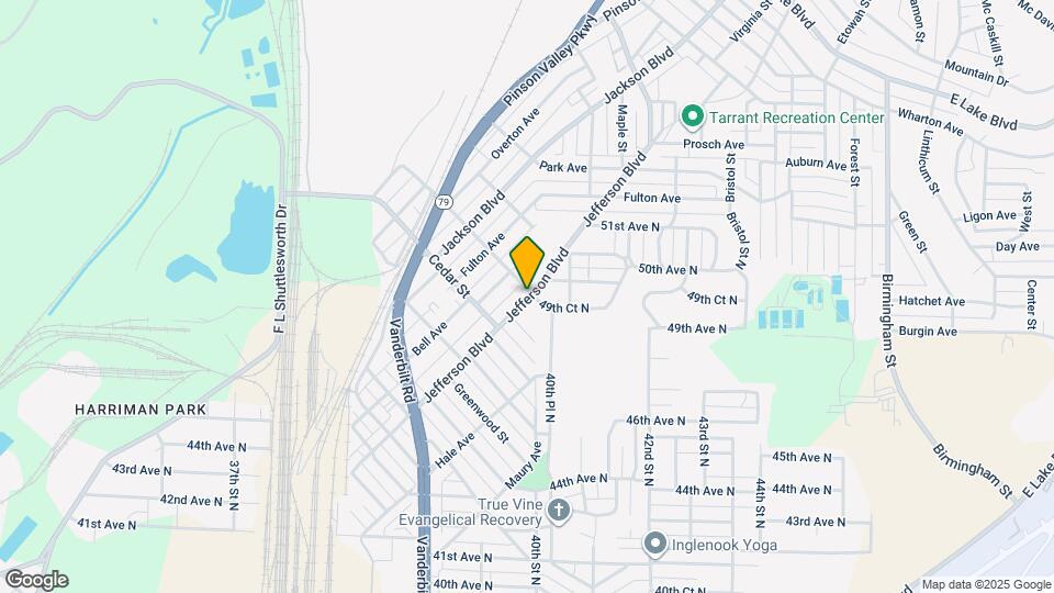 736 Jefferson Blvd Map and Location Details