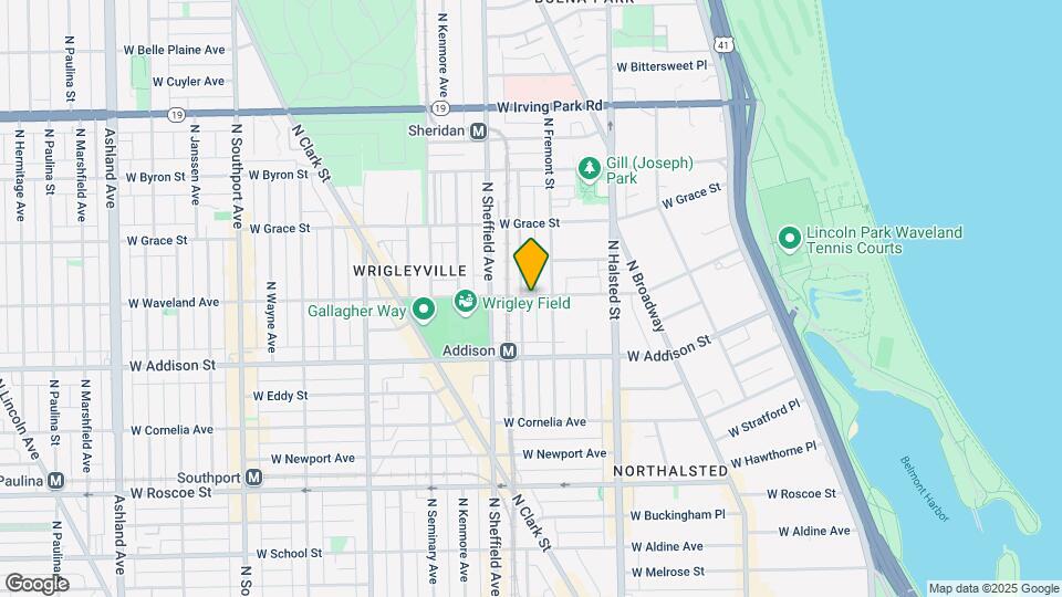 915 W Waveland Ave, Unit 923-3B Map and Location Details