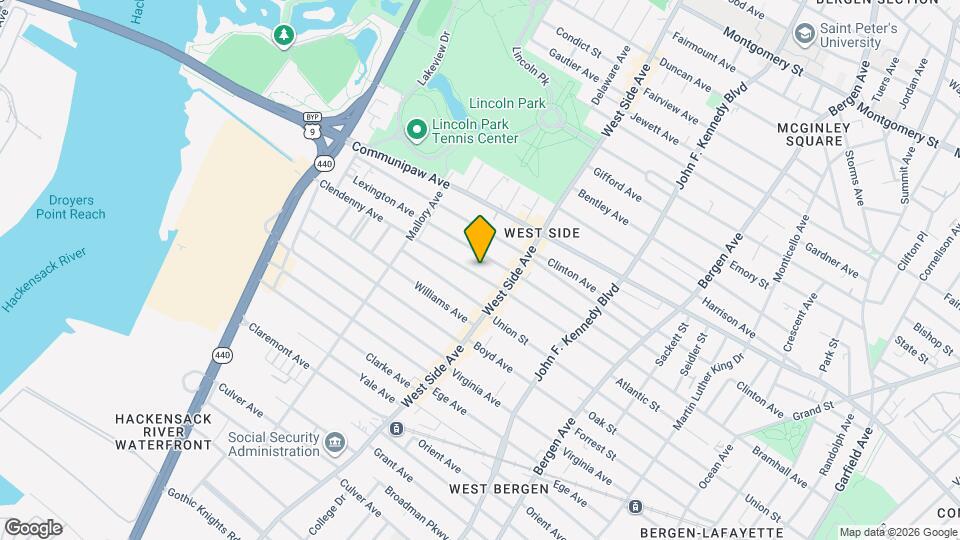 152 Clendenny Ave Mapa y Detalles de la Ubicación