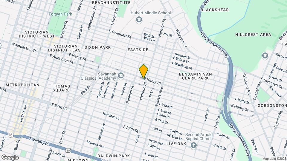 825 E Henry St Mapa y Detalles de la Ubicación