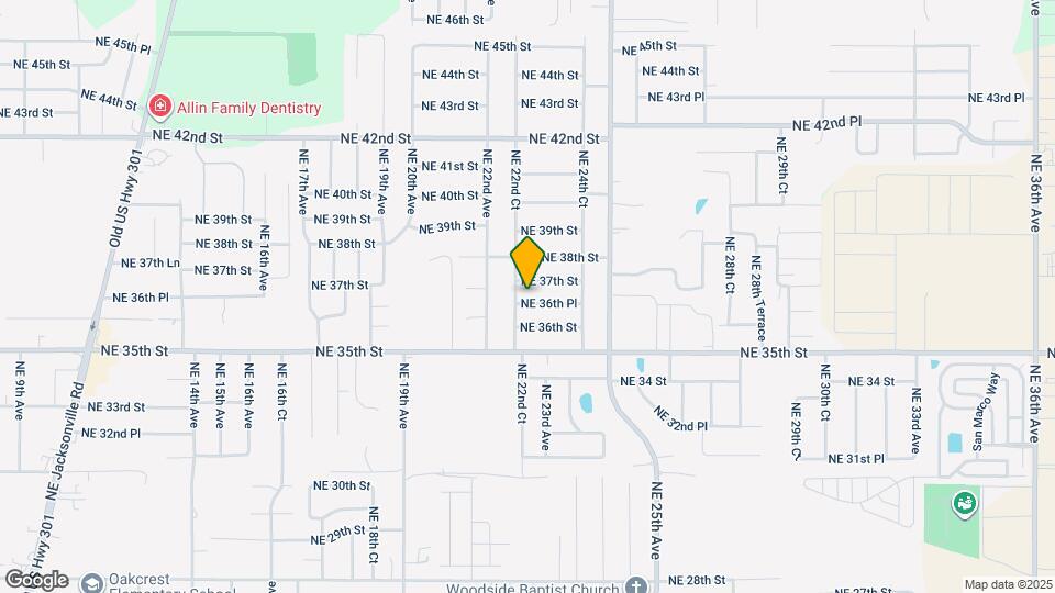 2213 NE 36th Pl Map and Location Details