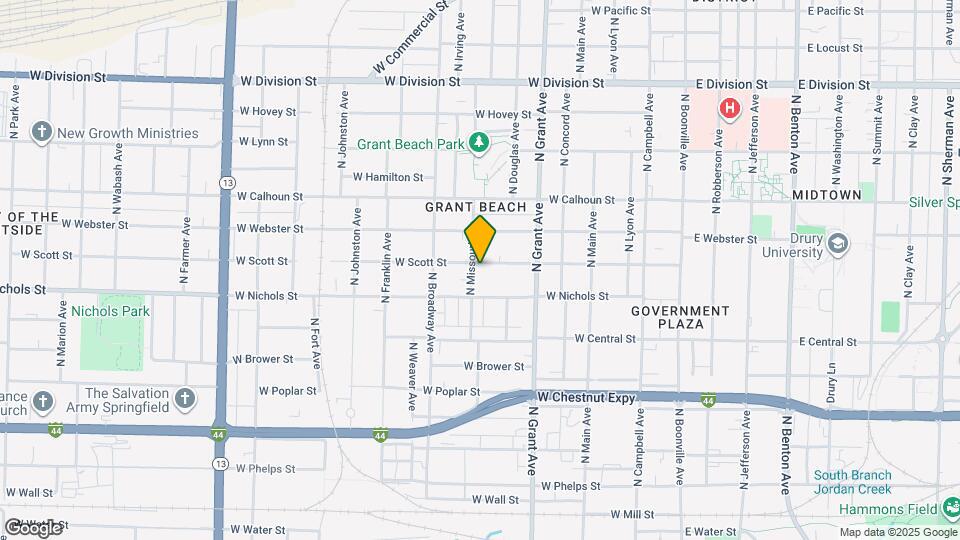 830 W Scott St Map and Location Details