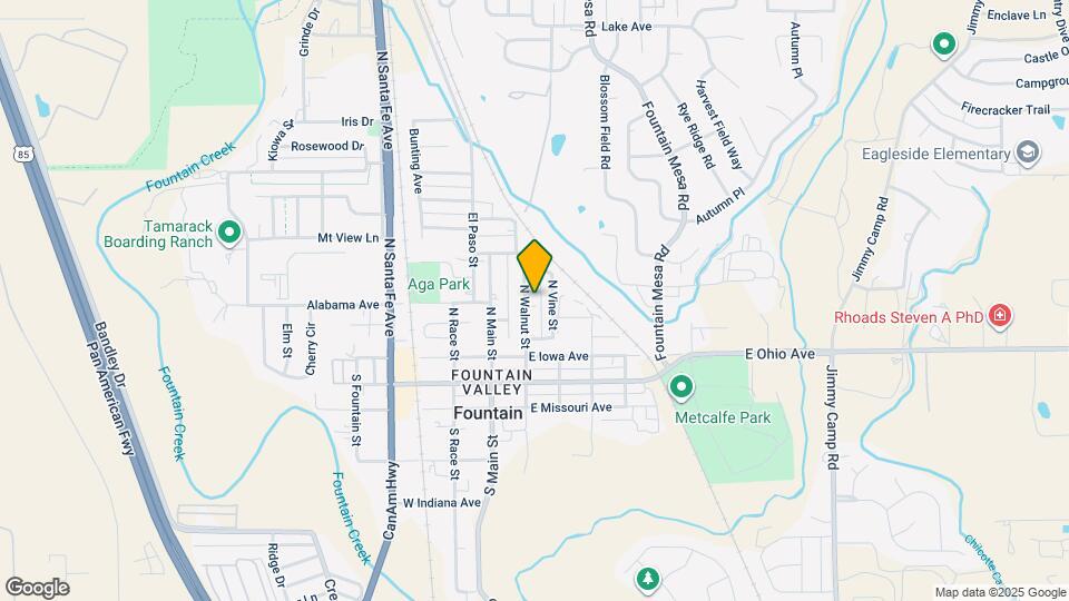 404 N Walnut St Map and Location Details