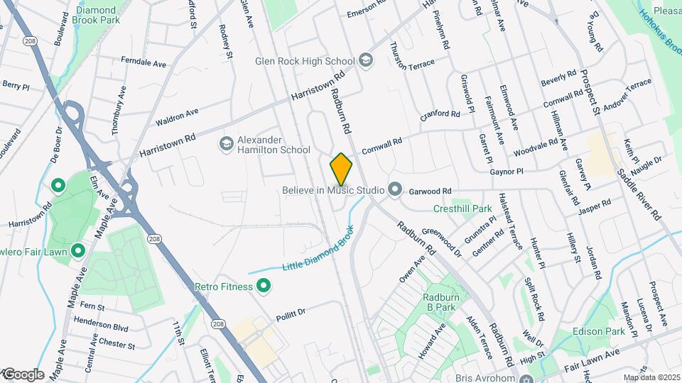 38 Berwyn Pl Map and Location Details