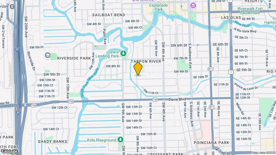 916 SW 8th Ave Map and Location Details