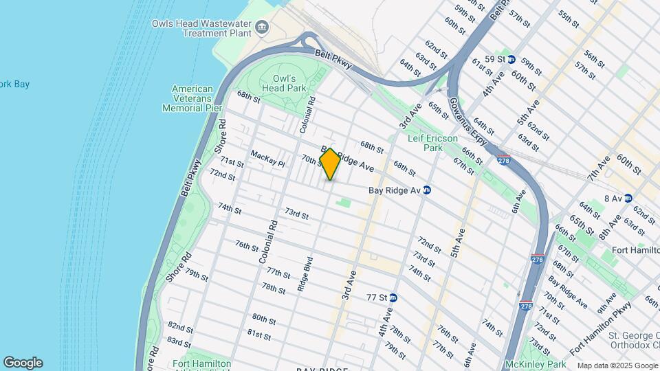 7022 Ridge Blvd Map and Location Details