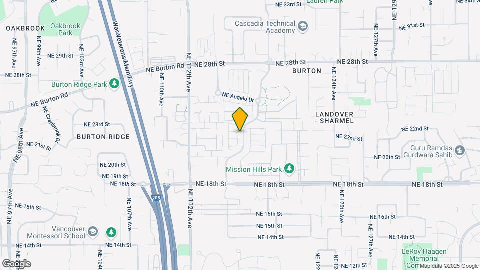 2212 NE 4 Seasons Ln Map and Location Details
