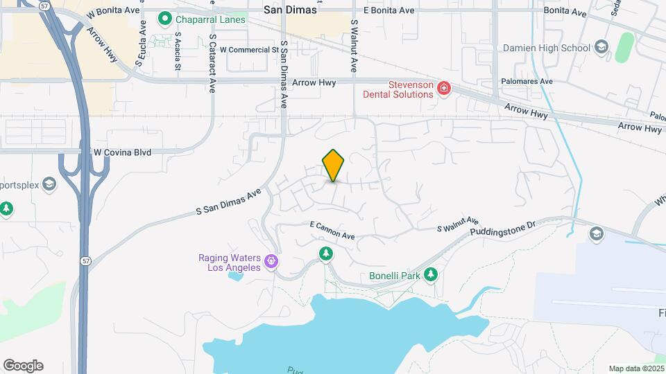 745 Knollwood Ln Map and Location Details
