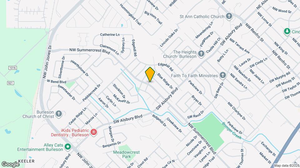 852 NW Summercrest Blvd Map and Location Details