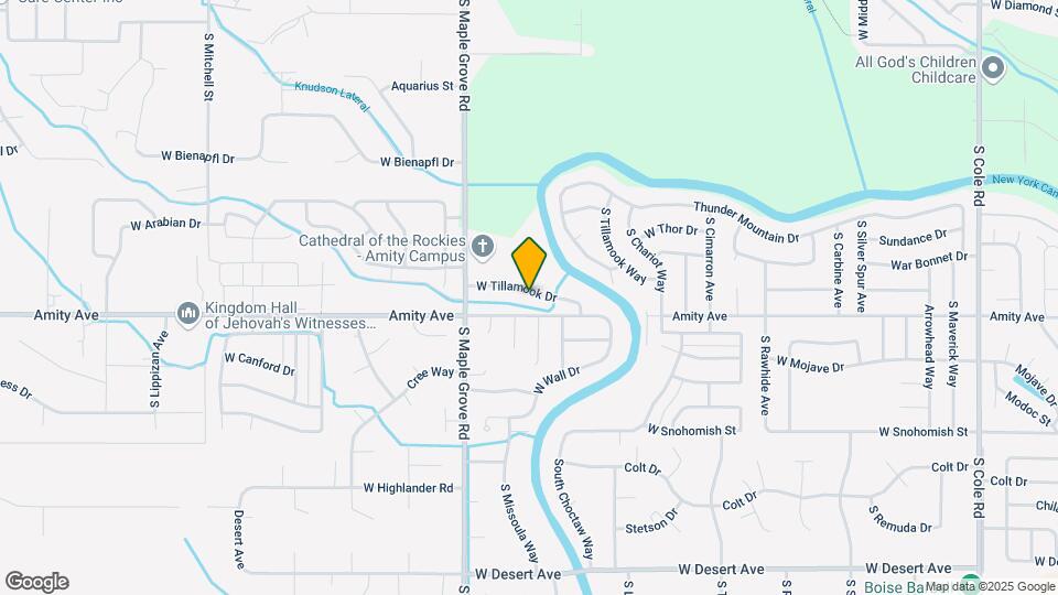 8815 W Tillamook Dr Mapa y Detalles de la Ubicación