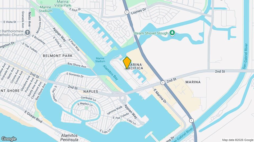 7334 Marina Pacifica Dr N Mapa y Detalles de la Ubicación