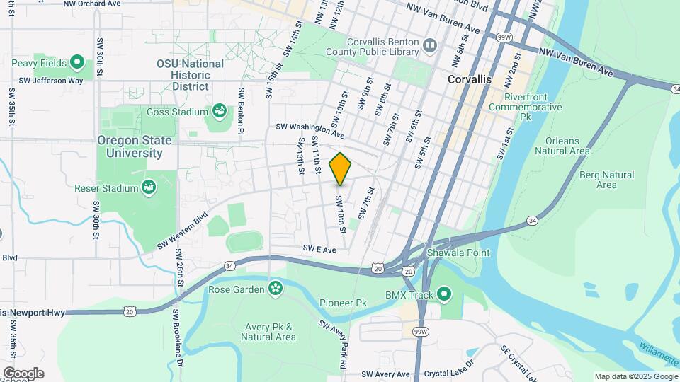 823 SW 10th St Map and Location Details