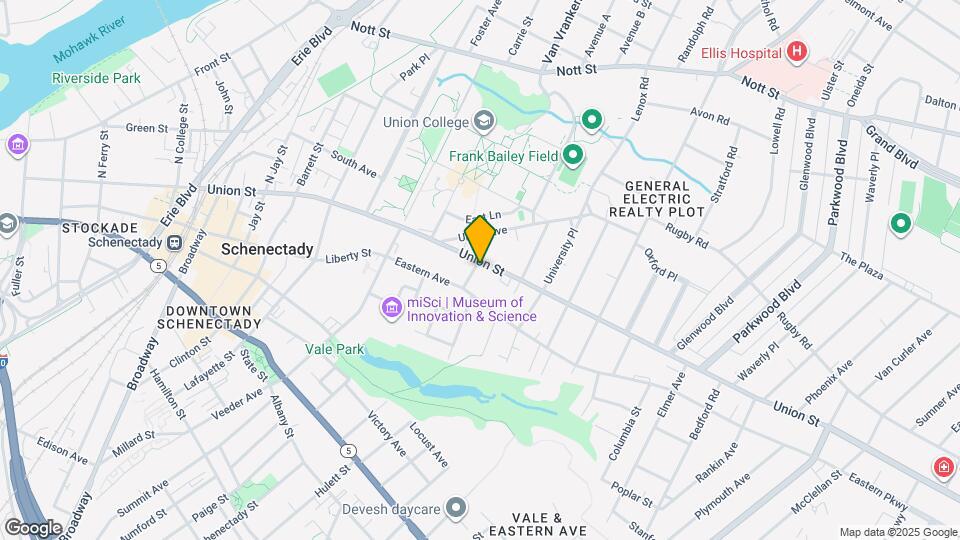 834 Union St Map and Location Details