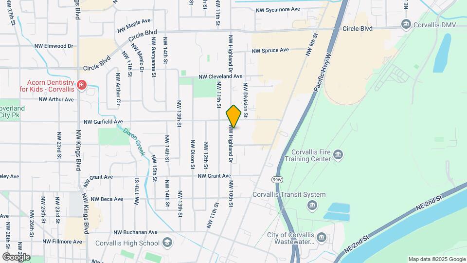 1561 NW Highland Dr Map and Location Details