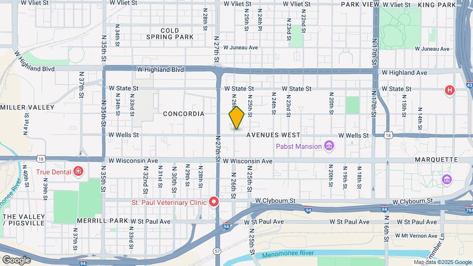2534-2536 W Wells St Map and Location Details