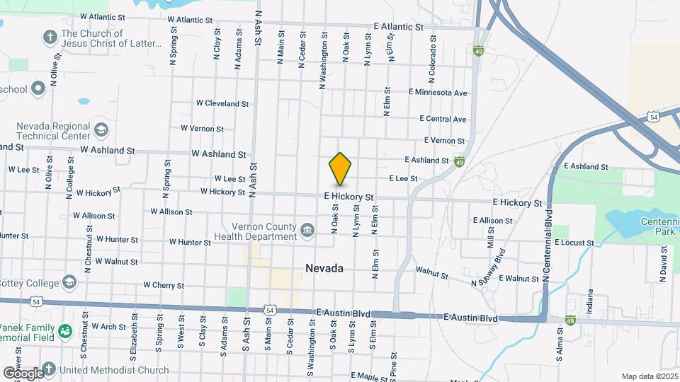 303 E Hickory St Map and Location Details