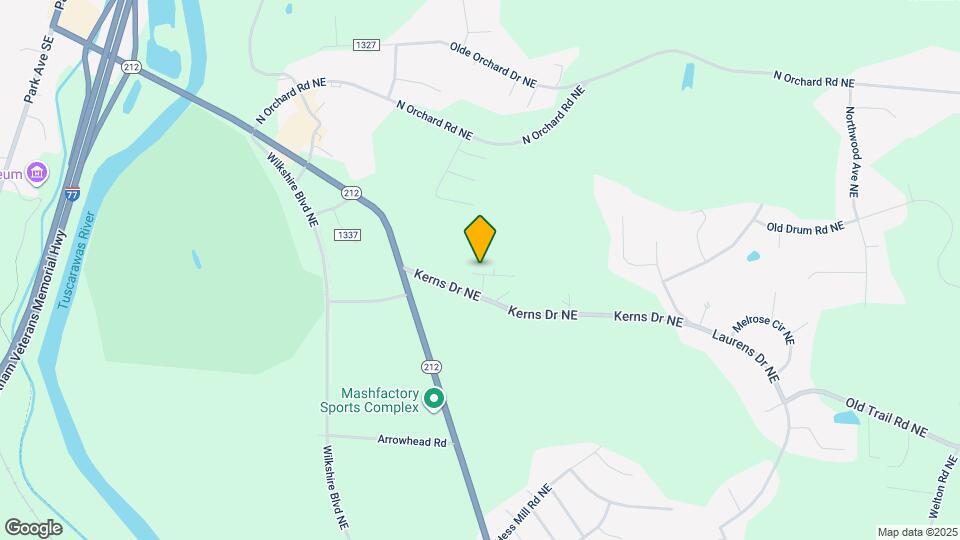 809 Kerns Dr NE Map and Location Details