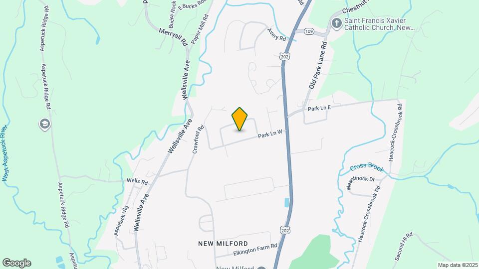 24 Park Ln W Map and Location Details