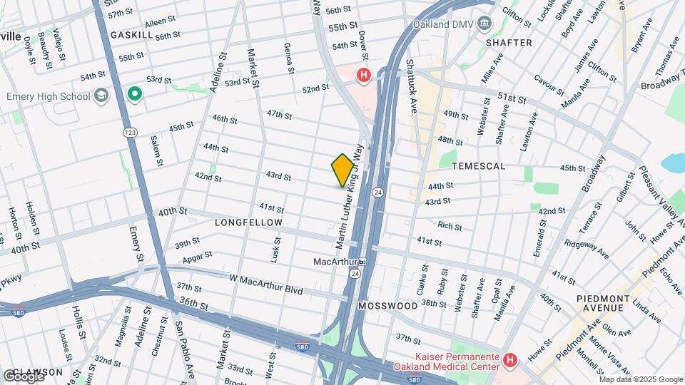 665 43rd St Map and Location Details