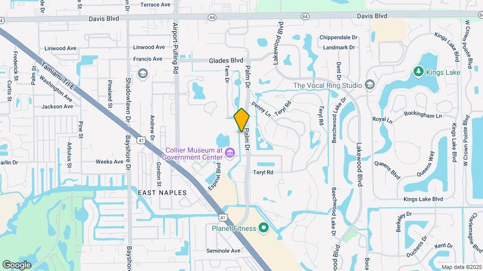 240 Palm Dr Mapa y Detalles de la Ubicación