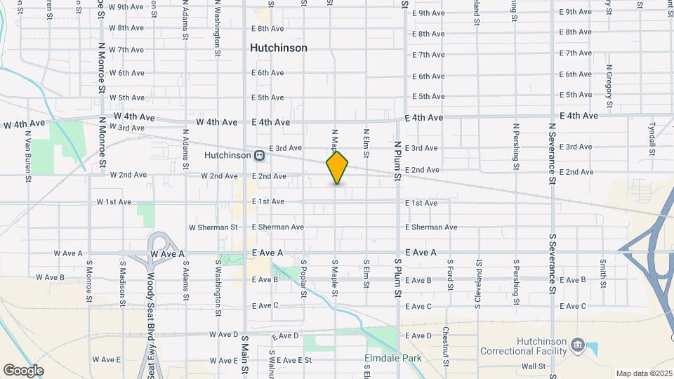 114 N Maple St Map and Location Details