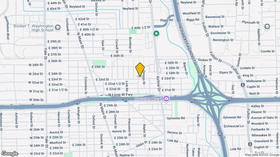 1003 E 33rd St Map and Location Details