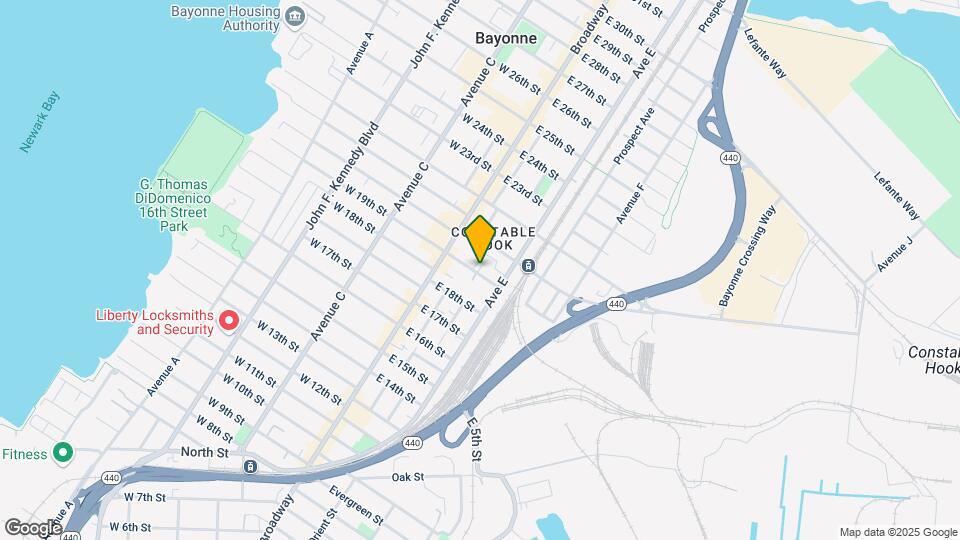 35 19th St Map and Location Details