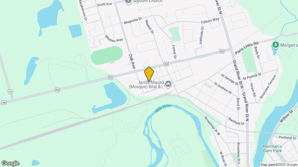 42 Wellington St Map and Location Details