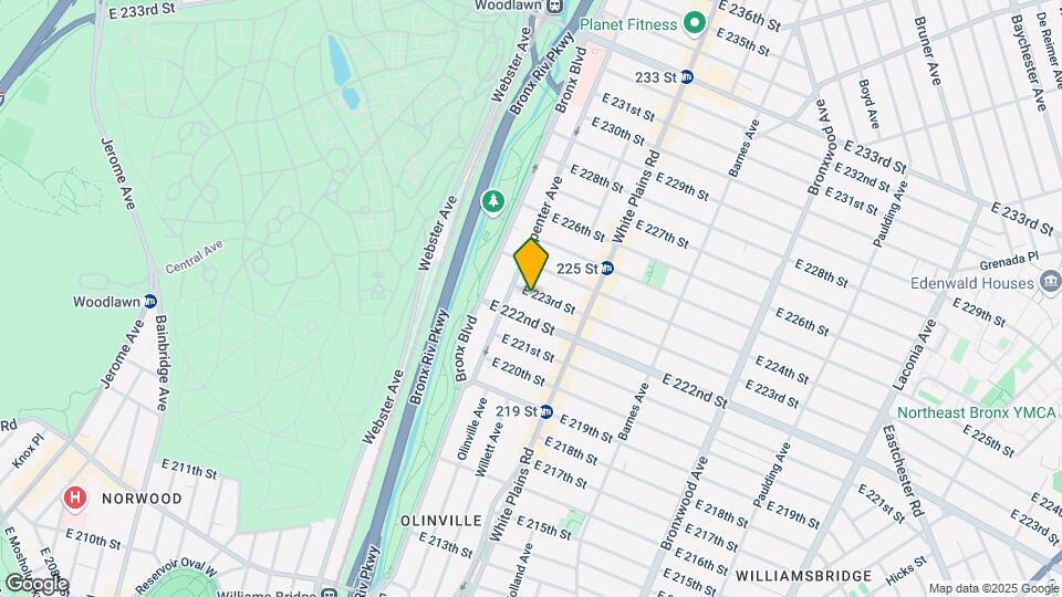 638 E 223rd St Map and Location Details