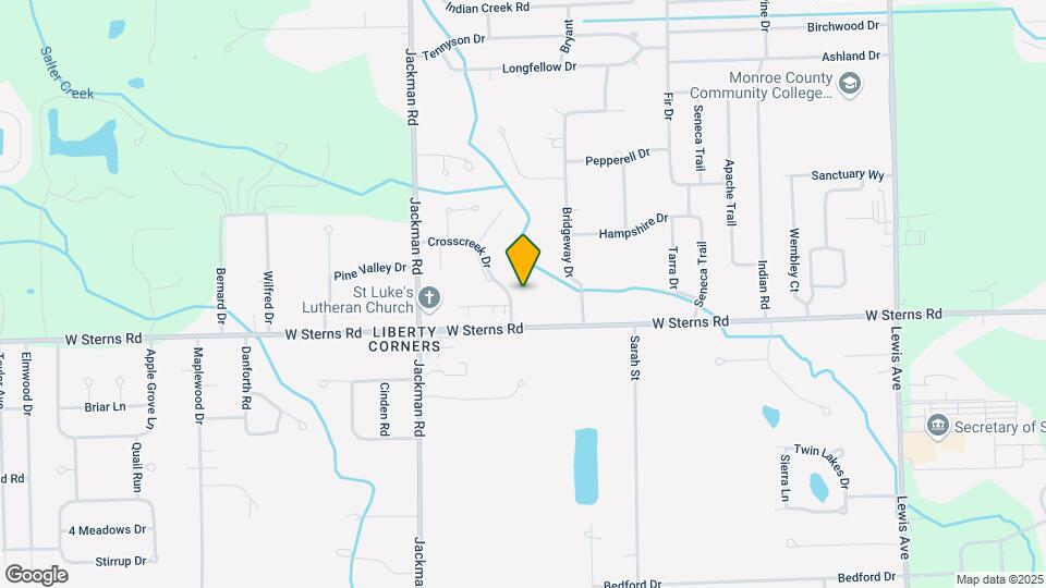 7440 Crosscreek Dr Map and Location Details