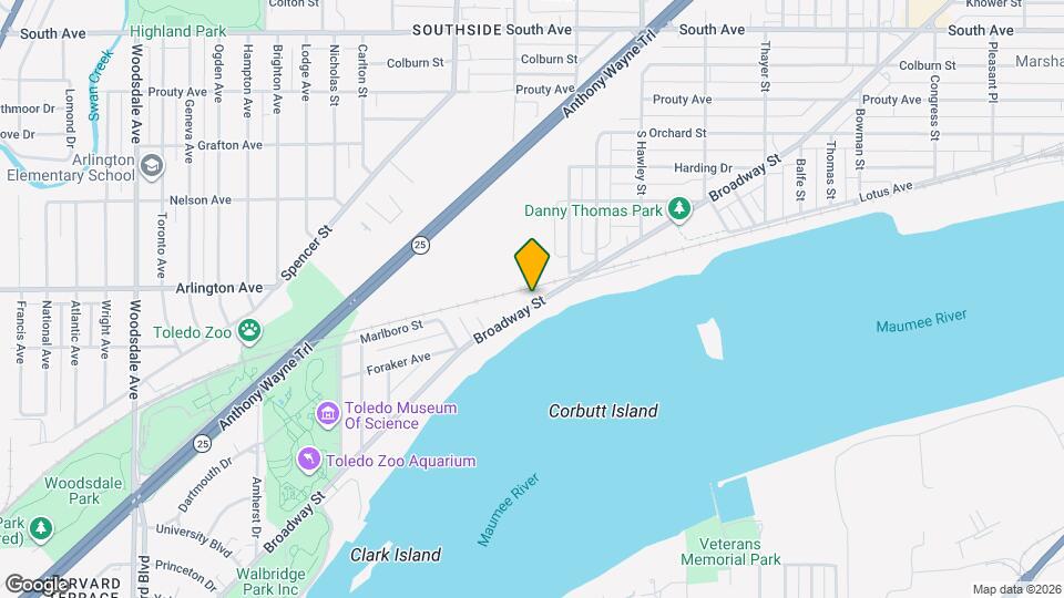 2424 Broadway St Map and Location Details