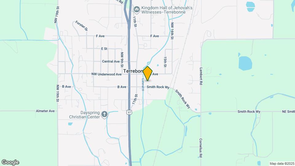 771 NW Smith Rock Way Map and Location Details