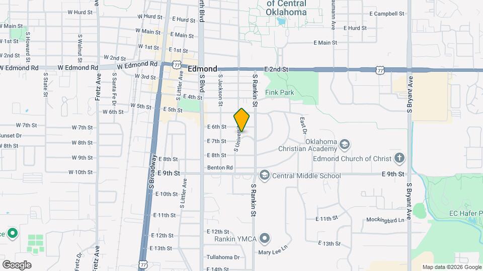 401 E 7th St Map and Location Details