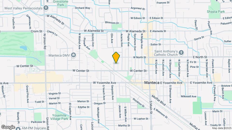 220 Elm Ave Mapa y Detalles de la Ubicación