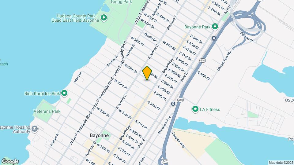 24 W 35th St Mapa y Detalles de la Ubicación