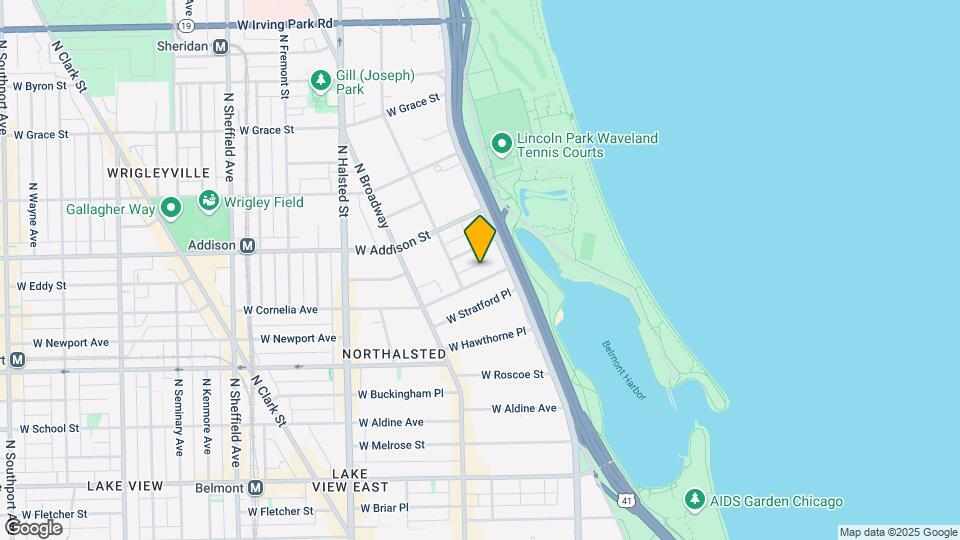 526 W Cornelia Ave, Unit 120 Map and Location Details