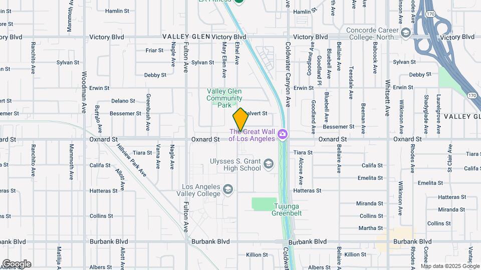 13059 Oxnard St Map and Location Details