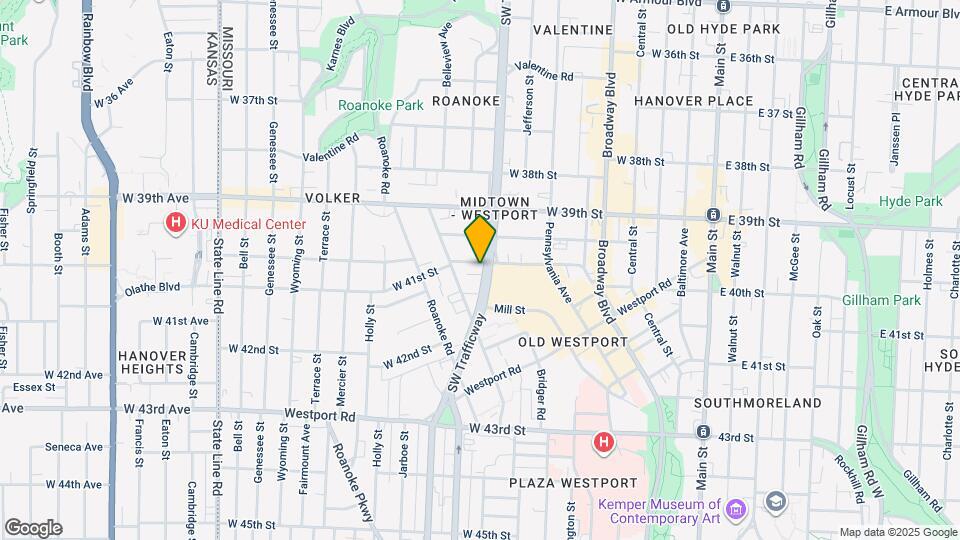 807-809 W 40th St Map and Location Details