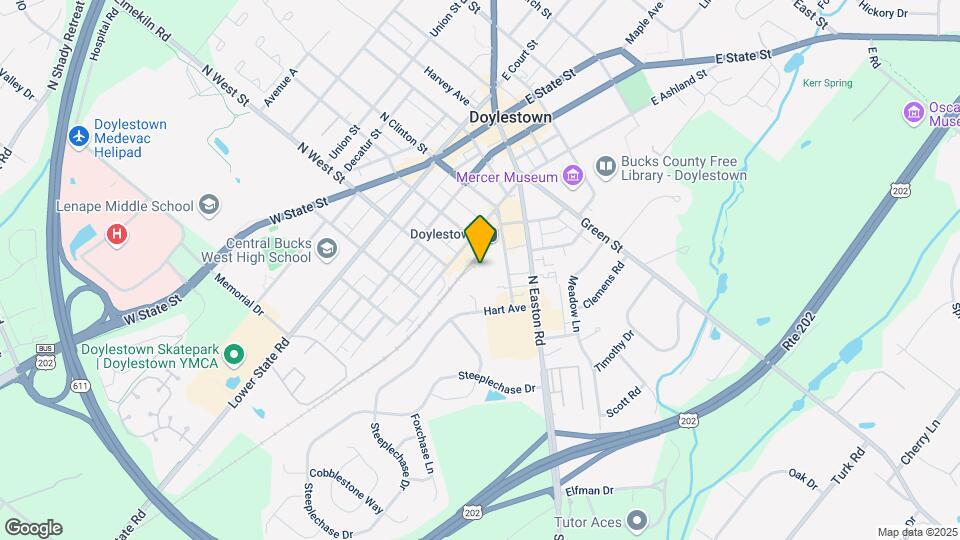 140 S Clinton St, Unit Apt. A Map and Location Details