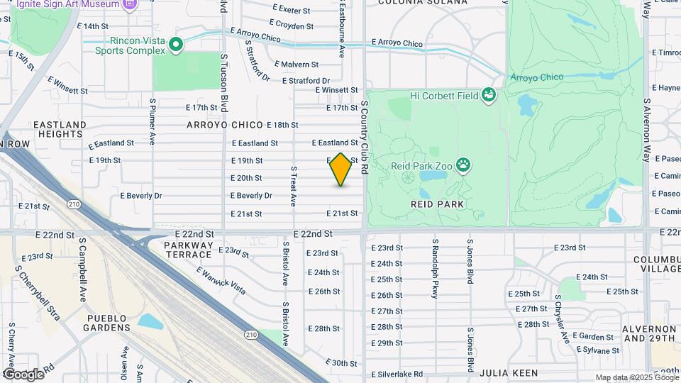 2943 E Beverly Dr Map and Location Details