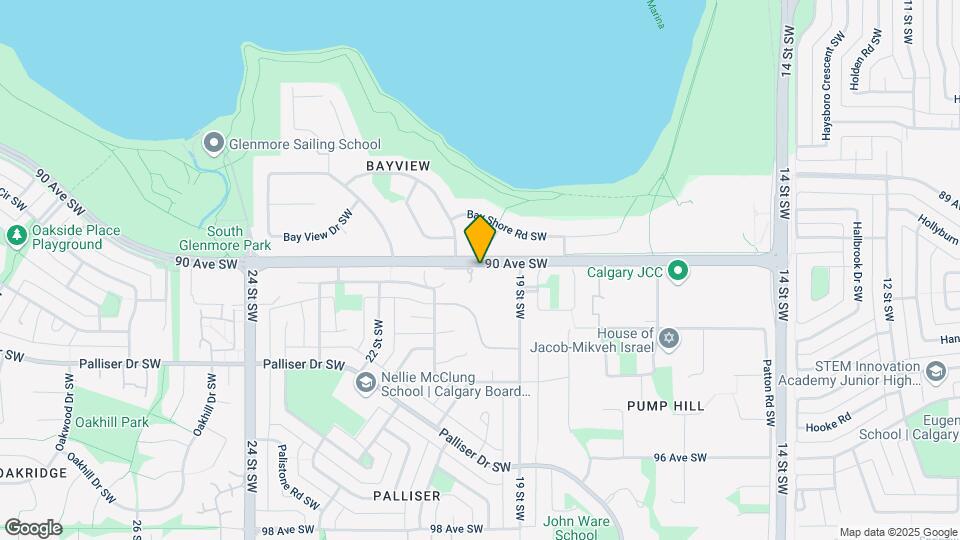Glenmore Gardens Townhomes & Coachhomes Map and Location Details