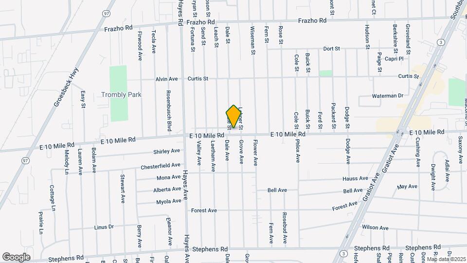 15331 E 10 Mile Rd Mapa y Detalles de la Ubicación
